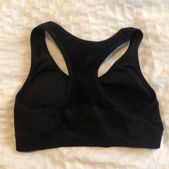 Sports bra - Picture 2 of 2